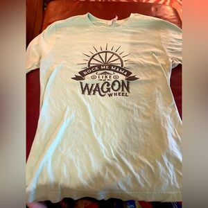 Wagon Wheel Mint Green Tee Size S